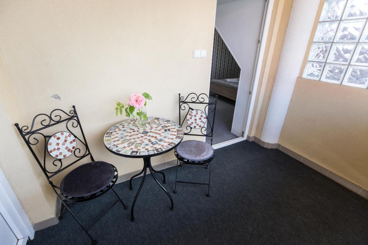 Ferienwohnung Panzio Status Hajdúszoboszló Exterior foto