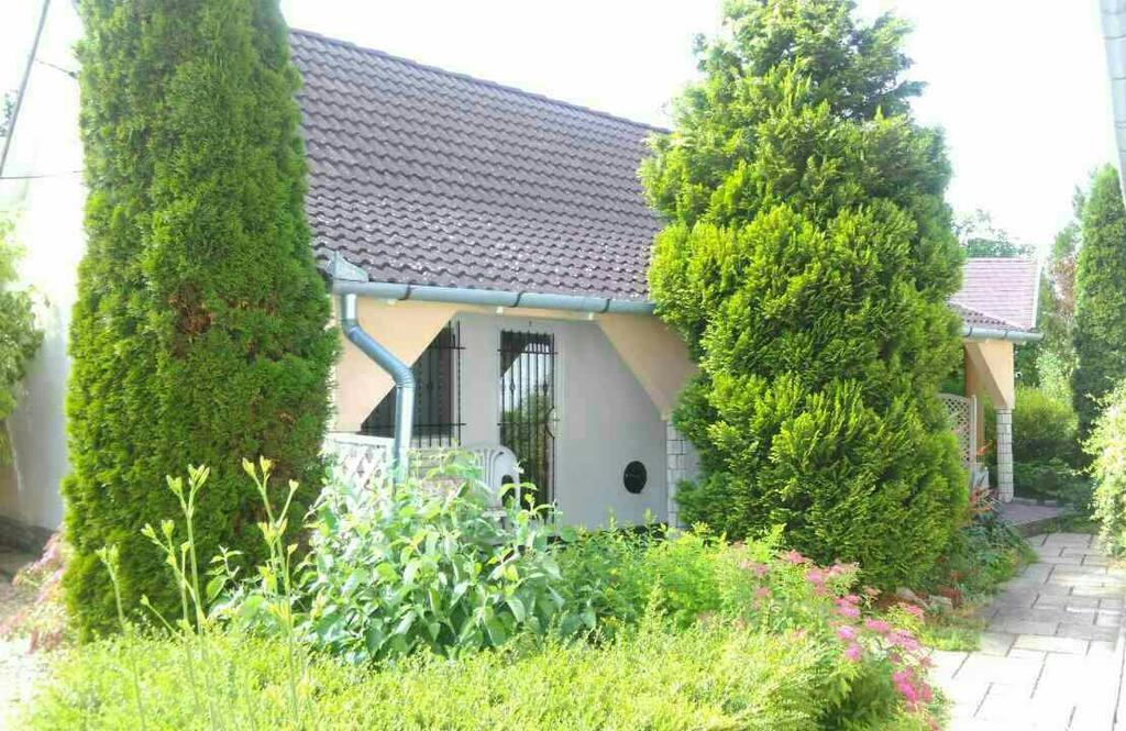 Ferienwohnung Panzio Status Hajdúszoboszló Exterior foto